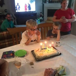 Meet your Posher, Jean